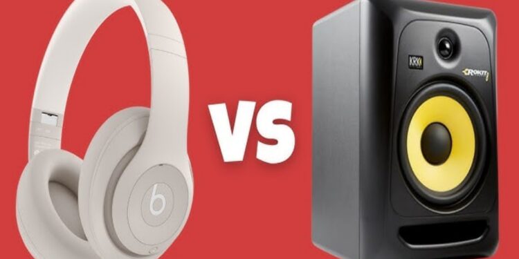 gaming headsets vs speakers